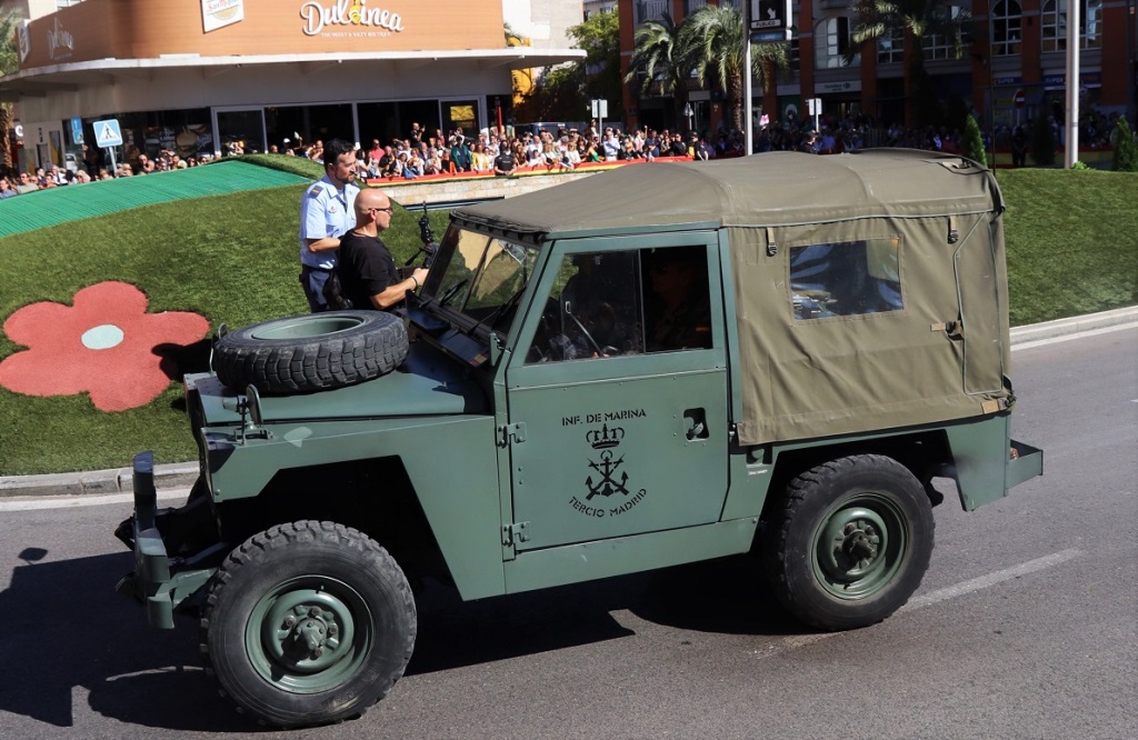 Desfile De Las Fuerzas Armadas En Torrej N Antesala Del De Octubre